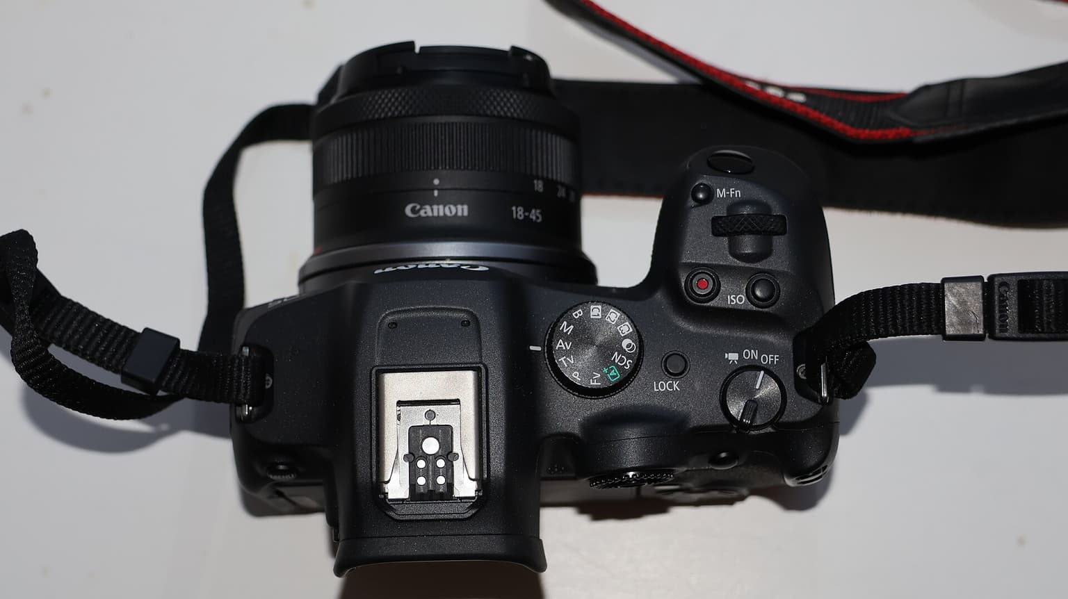 Canon EOS R7