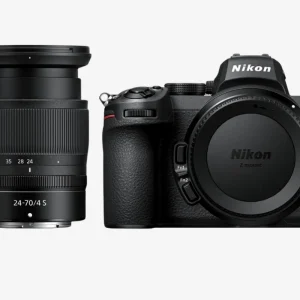 nikon-z5-with-24-70mm-lens